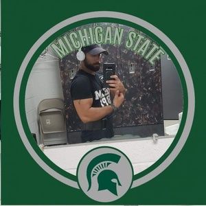 Meet your Posher, Justin